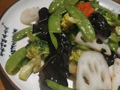 -华盛园卷子王农家菜水库鱼