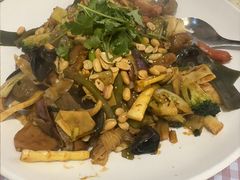 -拿渡·水煮鱼麻辣香锅(王府井奥莱·香江小镇店)