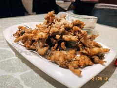 炸花椒芽儿-华盛园卷子王农家菜水库鱼