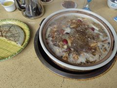 -东巴谷野生菌火锅餐厅