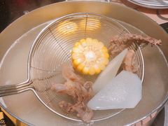 招牌牛骨汤底-牛事制造局牛肉火锅(莲岳路店)