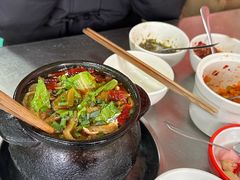 -李记特色罐罐米线(重庆中环大厦店)