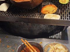 -胡四哥特色火盆烧烤(一分店)