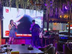 -酒座音乐主题串吧(滑翔西社区店)