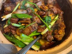 -八府香鸭·啫啫煲(华山路店)