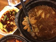 -三鞭一花·独一处·元英砂锅(海光寺店)
