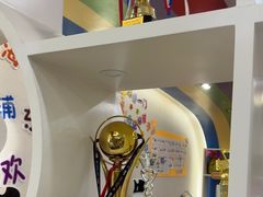 -小荧星艺校(浦东中环分校)