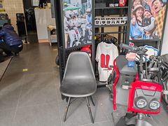 -五羊本田电动上海浦东店