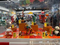 -乐高品牌旗舰店(人民广场店)