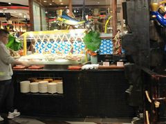 -四海一家自助餐(益田假日广场店)