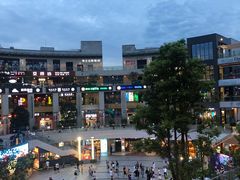 -浦江城市生活广场(江月路店)