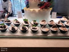 -雍和会海鲜姿造自助(湖东路店)