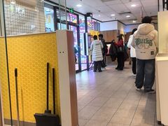 -麦当劳(呼市新华东街店)