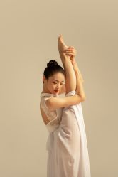 -深舞形体民族舞蹈工作室