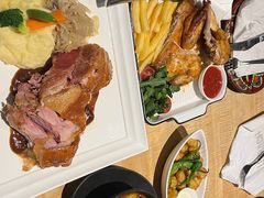 -LENBACH兰巴赫西餐啤酒坊(大连东港店)