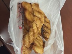 -弘祥蜂蜜大麻花(校场街店)