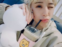 -KAKAO FRIENDS(弘大店)