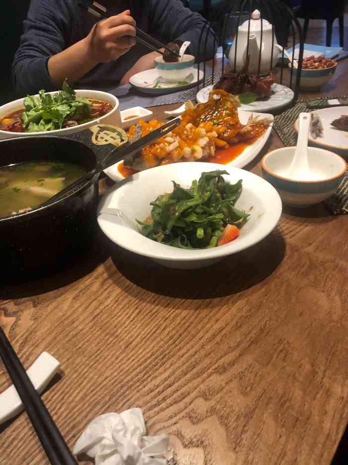 香雪海· 田舍里(湖滨店)-"位置很好,东方之门3号口出来就是,田舍里.