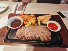 小龙虾神撩澳牛盛宴-必胜客(桐梓坡店)