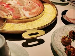 -猪啊牛呀羊啊铜盘烤肉(正大广场店)