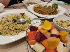 -佰搭果·广式茶餐厅(西华路店)