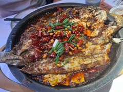 -鸣记脆皮烤鱼·海鲜烤鱼(三八广场店)