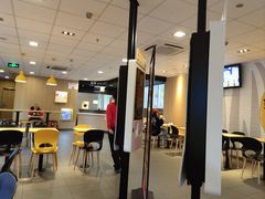 -麦当劳(燕顺路店)