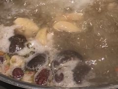 -一席地·本地鸡窝·杭帮鸡火锅(萧山银隆百货店)