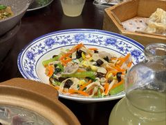 -古都历食南京菜·烤鸭·鸭血粉丝·汤包(南京博物院店)