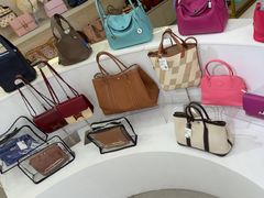 -六六奢品·vintage中古·回收二手奢侈品包包手表首饰(环球港店)