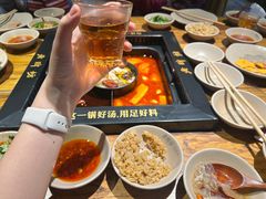 -老牌坊云南鱼豆花火锅(爱建店)
