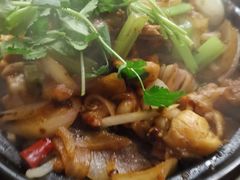 鸡鸡蛙蛙中煲-川香煲(茅台路店)