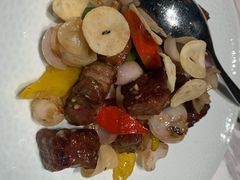 烧汁蒜片安格斯牛籽粒-香樟花园新粤料理(无锡万象城店)