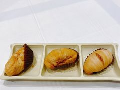 榴莲千丝酥-稻香酒家·34年老字号·港式粤菜(汉街店)