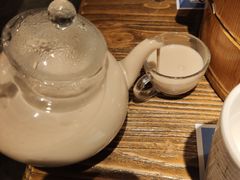 英式金典奶茶-胡桃里音乐酒馆(环亚凯瑟琳广场店)