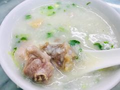 滑鸡粥-穗银肠粉店(东川路店)