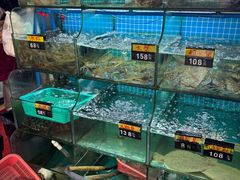 -覃记海鲜美食餐厅