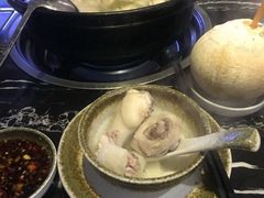 -同仁四季椰子鸡(海岸城天利店)