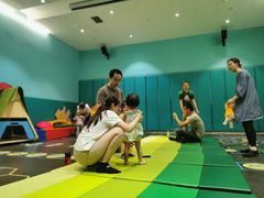 -爱睿思儿童早教亲子游泳(万象城店)