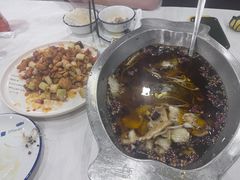 -鑫巴蜀小镇 · 水煮鱼专研店(玉桥店)