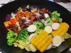 库伯沙拉-西堤牛排(南京龙江店)