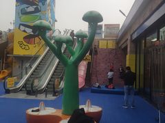 -迪卡侬(苗岭路店)