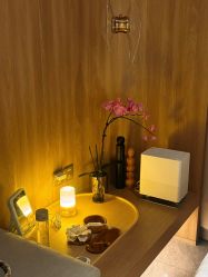 -AURAS璈然科技护肤中心