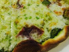 -JINNS锦时 steak&pizza(浸信会礼拜堂旧址店)