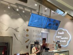 -西树泡芙(湖滨银泰in77B区店)