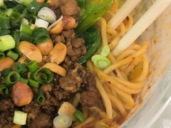 -一点一线重庆小面(重庆创意公园店)