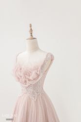 -Lady  Jane高端婚纱礼服馆