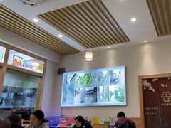大堂-老前童小吃(北明程路店)
