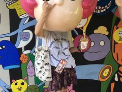 -莓园冰淇淋店