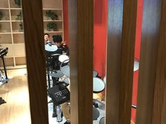 -IN-SHOW音秀音乐艺术中心 架子鼓钢琴(大宁校区)